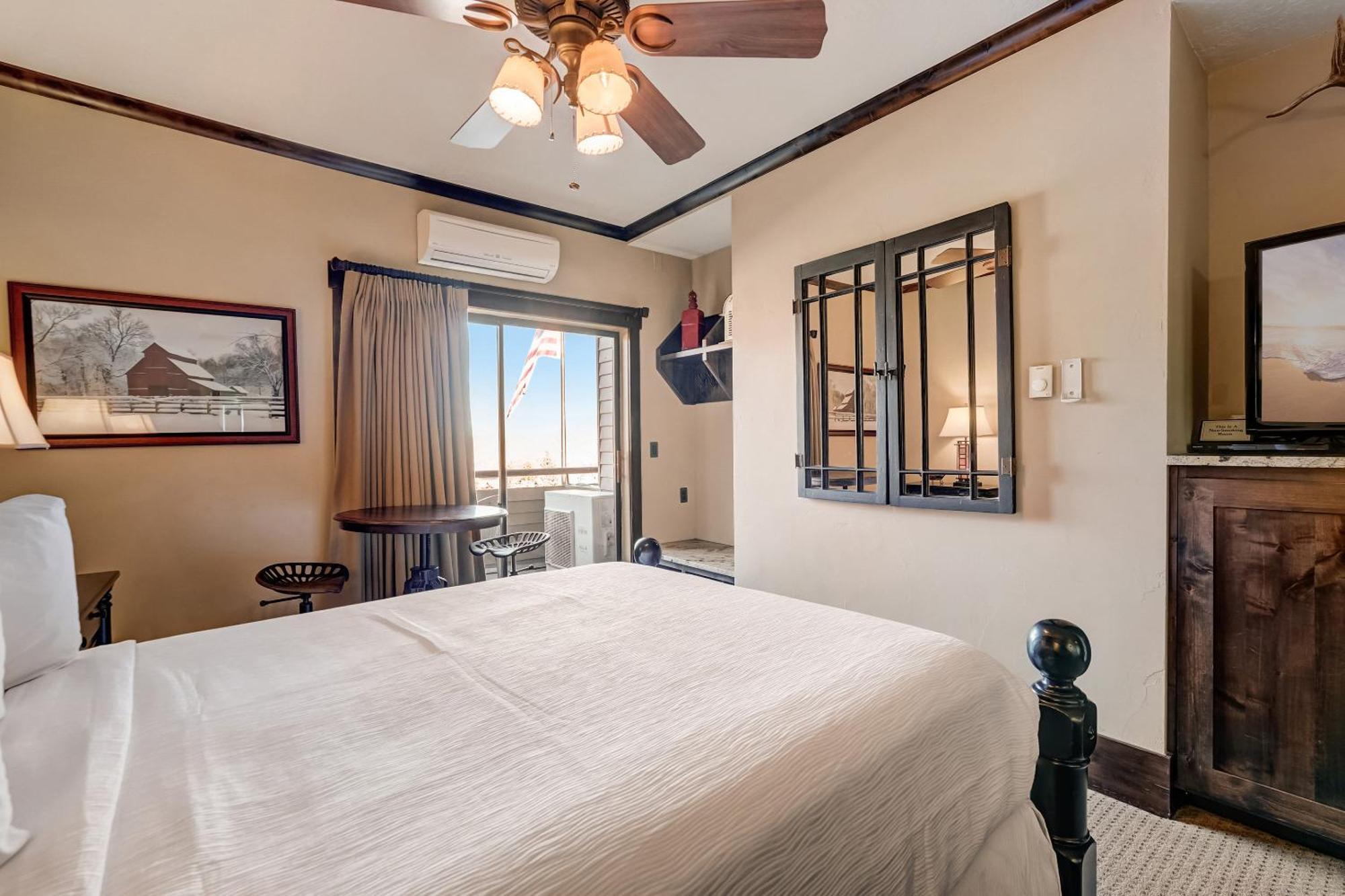 The Lodge At The Mountain Village By All Seasons Resort Lodging بارك سيتي المظهر الخارجي الصورة